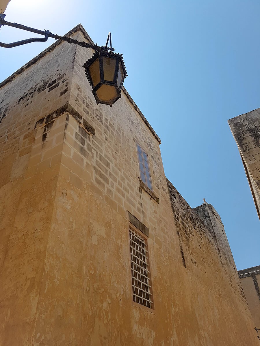 Mdina building minimalism