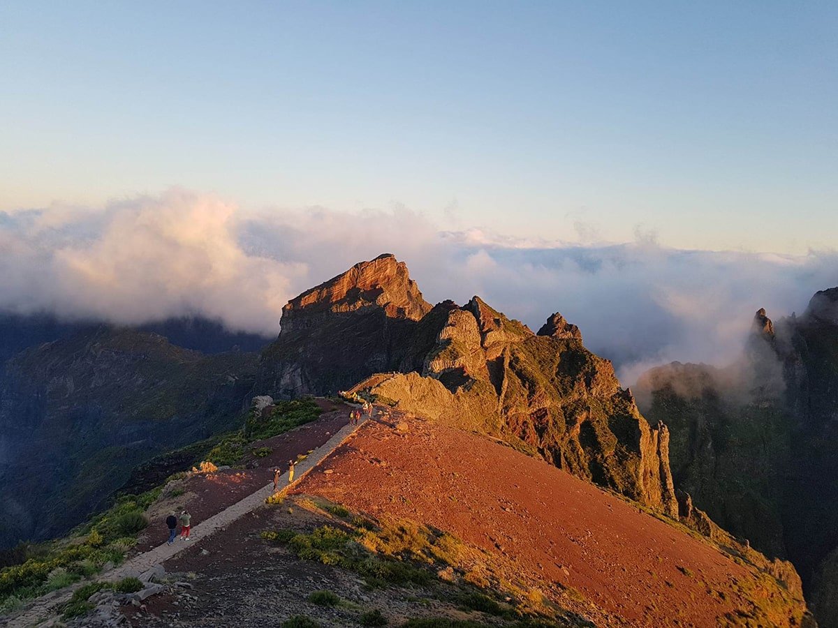 Pico do Arieiro sunrise in Madeira