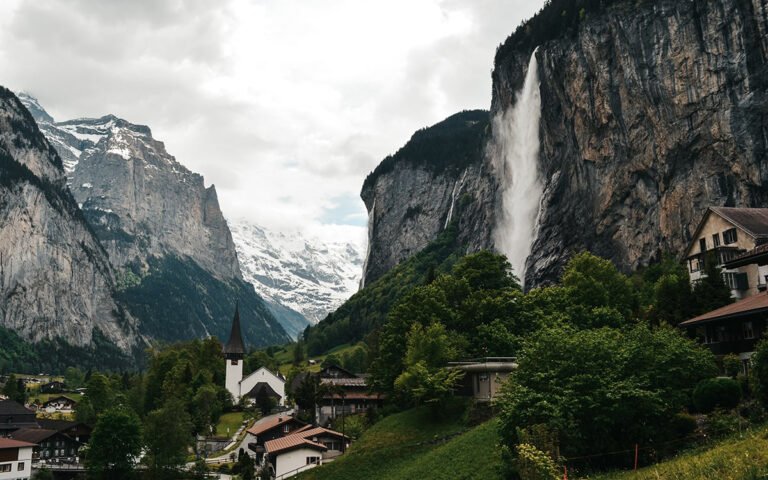 View of the Lauterbrunnen valley
