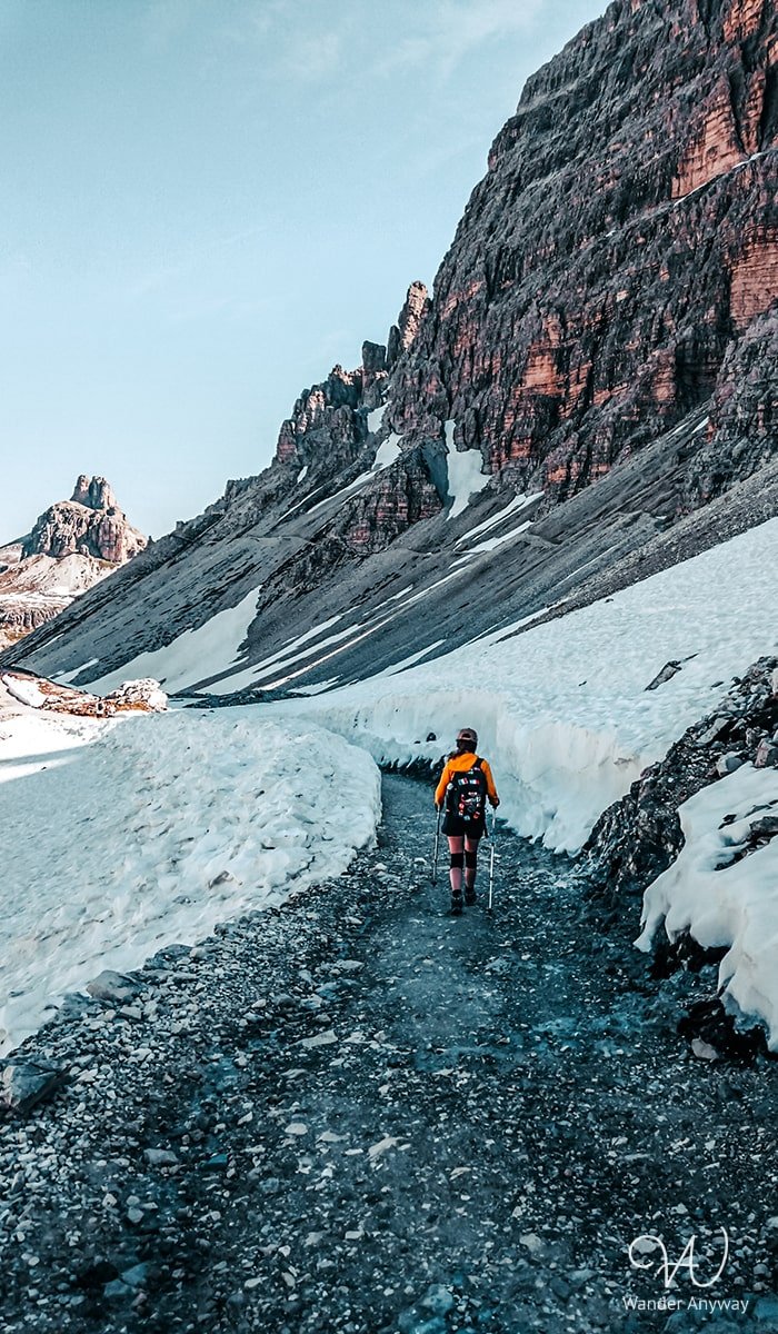 Tre Cime di Lavaredo trail with snow in June