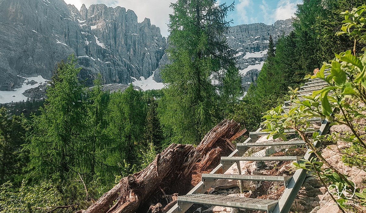 Metal ladder on the Lake Sorapis hiking trail