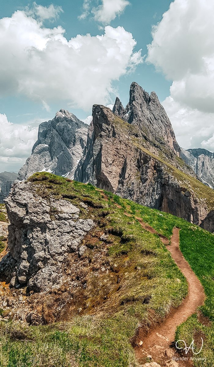 Seceda Ridgeline hike