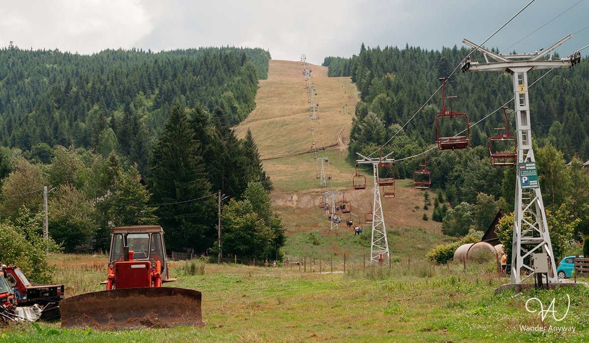 Chairlift in Borsa towards the Horses' Waterfall