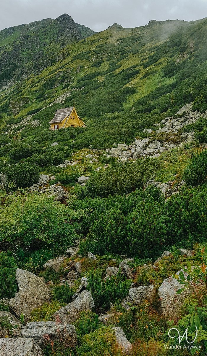 Scenery near lake Iezer