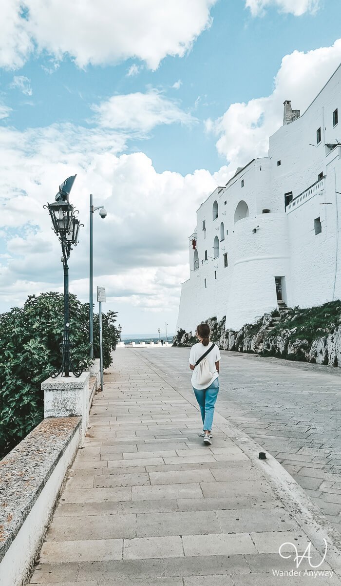 Walking path along Ostuni’s ancient city walls, perfect for exploring on a day trip from Bari